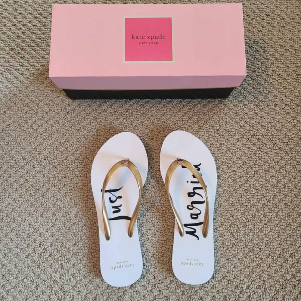 Kate Spade Just Married flip flops size 7